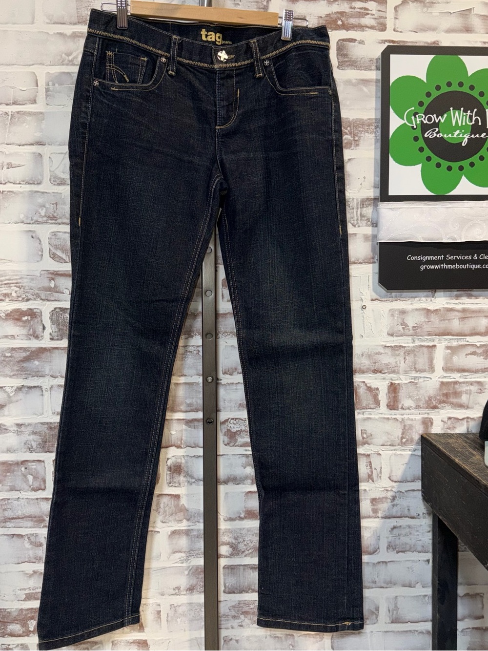 Tag Straight Leg Women’s Jeans - dark Wash